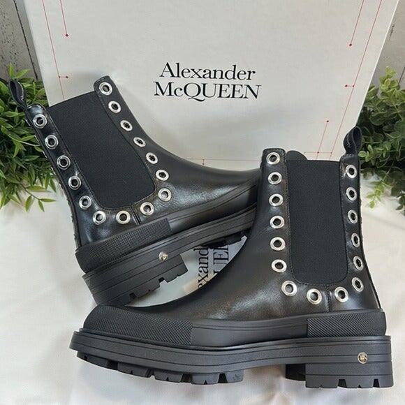 Alexander McQueen Leather Grommets Eyelet Details Stack Chelsea‎ Boots Size 42.5 main image 11